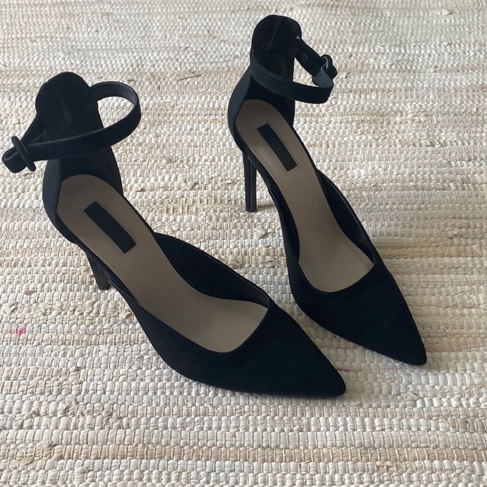 Forever 21 black faux suede ankle strap heels.